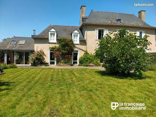Propriété 7 pièces 180 m²