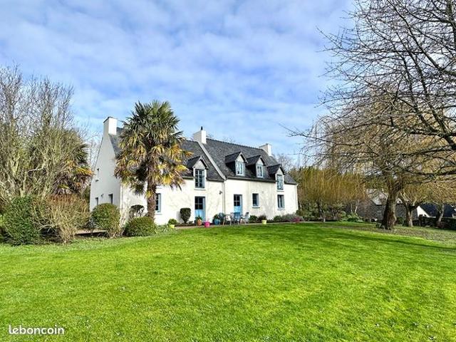 Propriété 7 pièces 180 m²