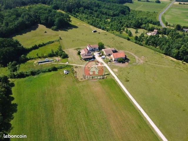 Propriété 7 pièces 180 m²