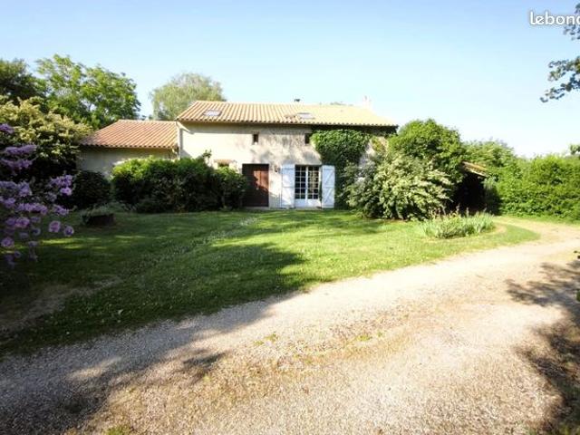 Propriété 7 pièces 180 m²