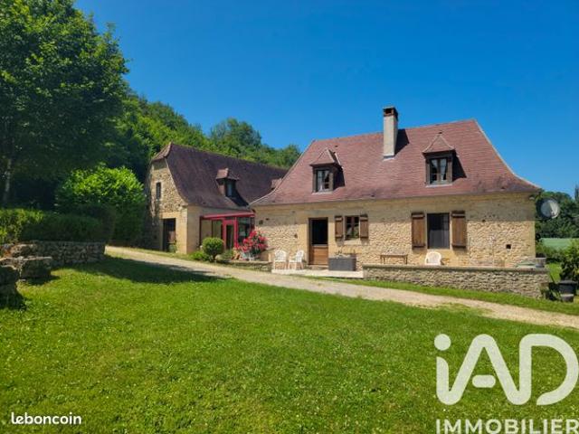 Propriété 7 pièces 180 m²