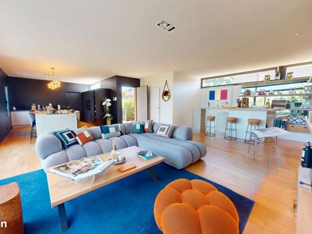 Propriété 7 pièces 180 m²