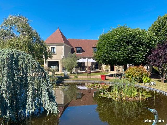Propriété 7 pièces 182 m²