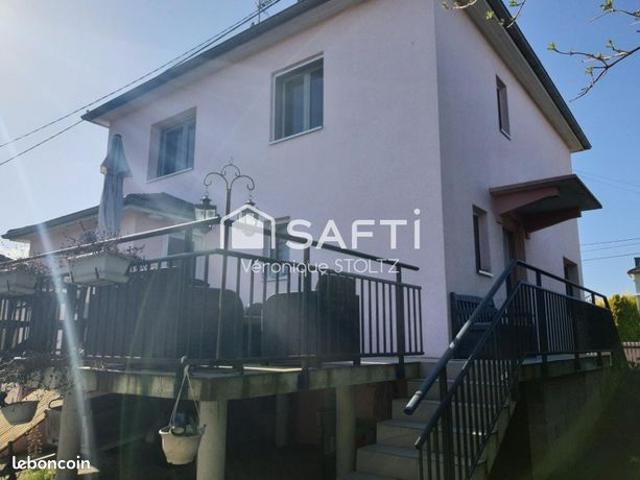 Propriété 7 pièces 182 m²