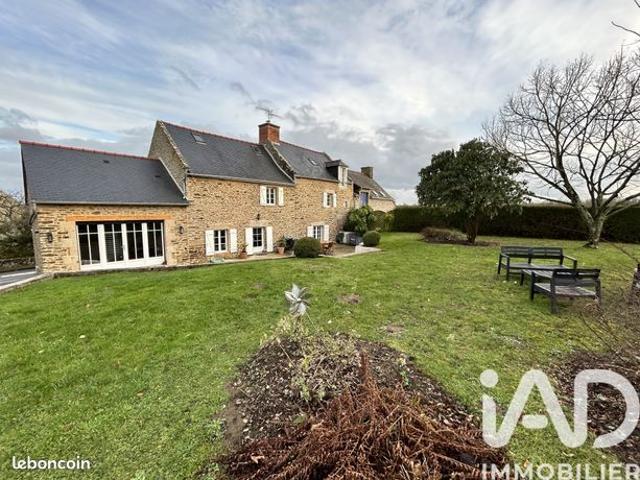 Propriété 7 pièces 183 m²