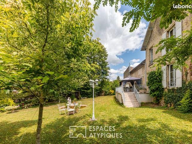 Propriété 7 pièces 183 m²