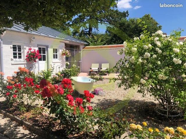 Propriété 7 pièces 183 m²