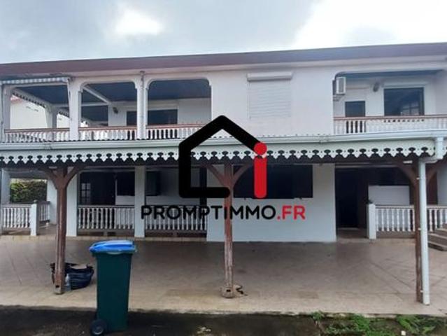 Propriété 7 pièces 194 m²