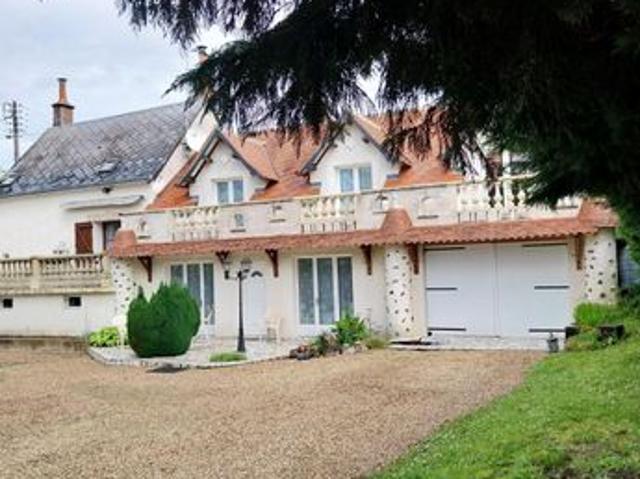 Propriété 8 pièces 195 m²
