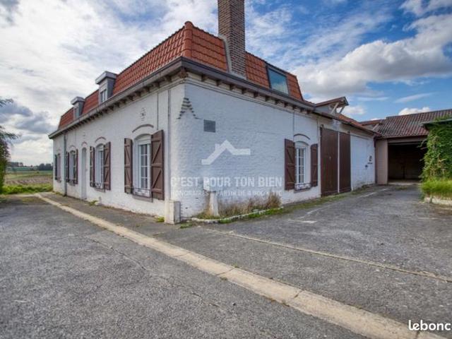 Propriété 7 pièces 196 m²