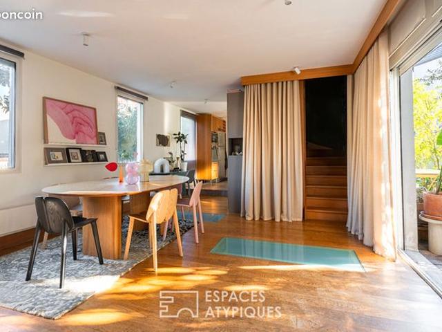 Propriété 7 pièces 196 m²