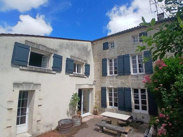 Propriété 7 pièces 197 m²