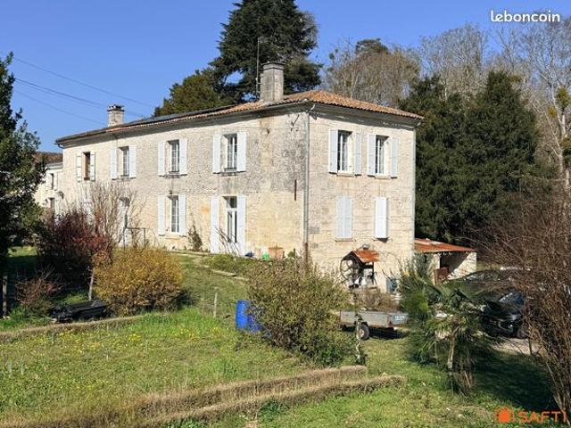 Propriété 7 pièces 197 m²
