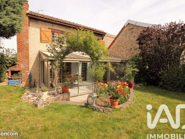 Propriété 7 pièces 197 m²