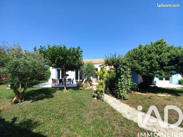 Propriété 7 pièces 198 m²