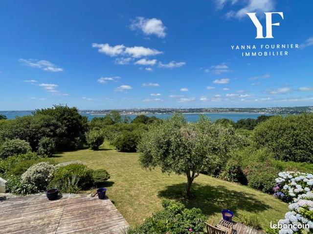 Propriété 7 pièces 199 m²