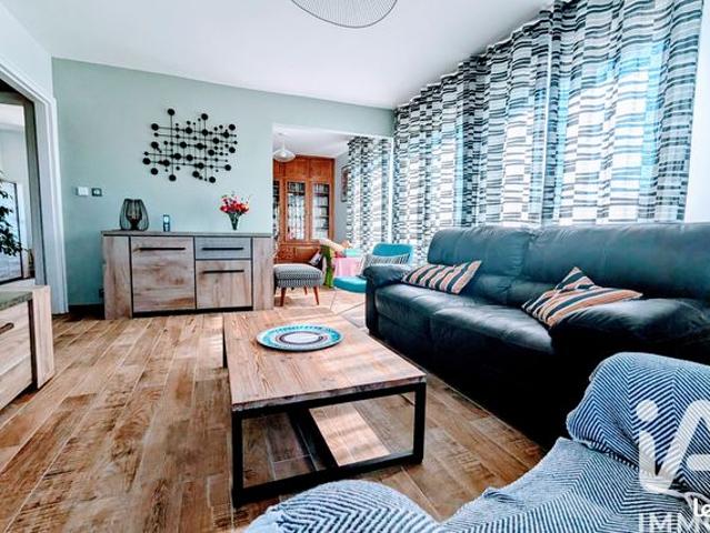 Propriété 7 pièces 199 m²