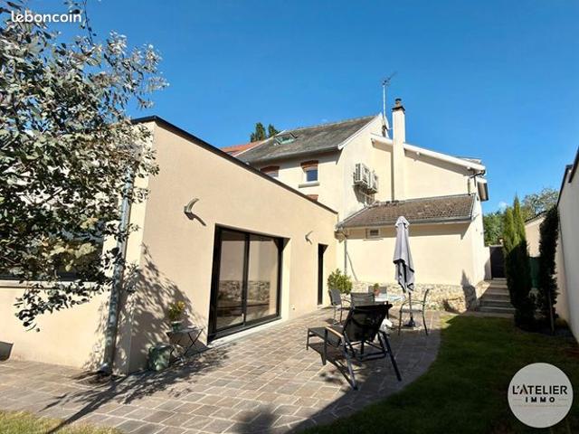 Propriété 7 pièces 190 m²