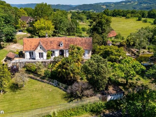 Propriété 7 pièces 190 m²