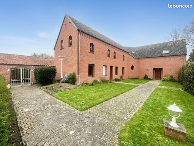 Propriété 7 pièces 190 m²