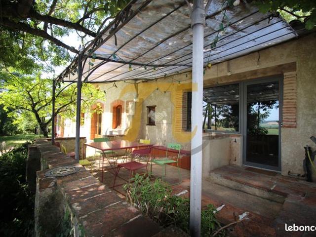 Propriété 7 pièces 190 m²