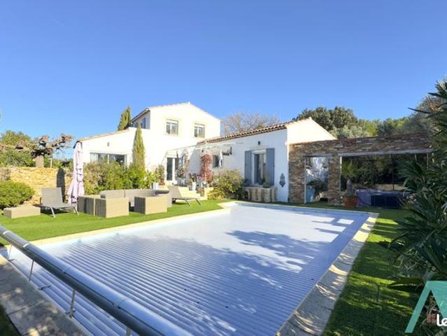 Propriété 7 pièces 190 m²
