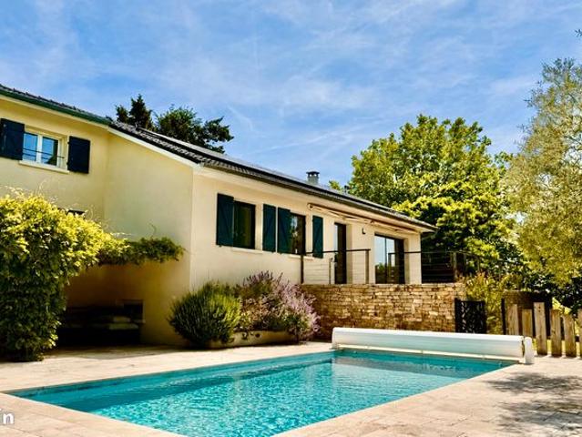 Propriété 7 pièces 191 m²
