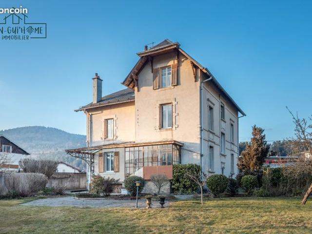 Propriété 7 pièces 191 m²