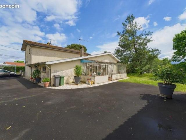 Propriété 7 pièces 191 m²
