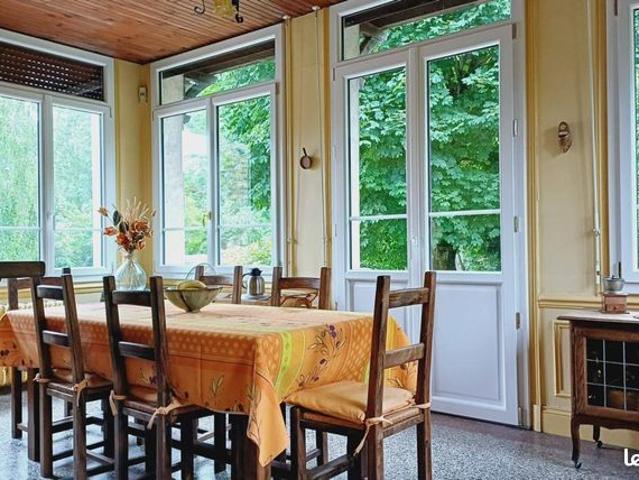Propriété 7 pièces 191 m²