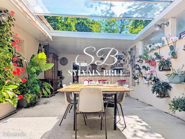 Propriété 7 pièces 191 m²