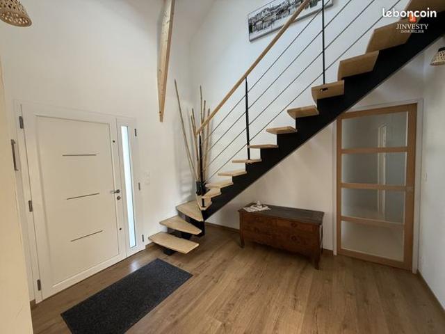 Propriété 7 pièces 191 m²
