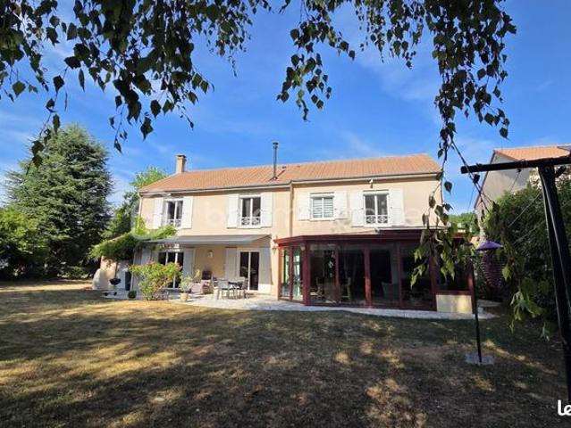 Propriété 7 pièces 191 m²