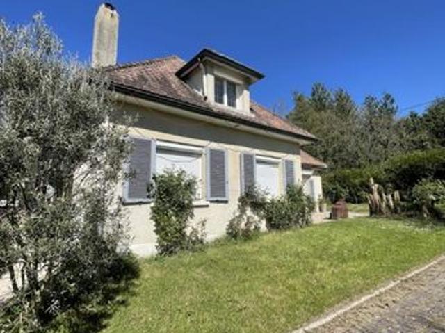 Propriété 7 pièces 192 m²