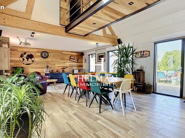 Propriété 7 pièces 192 m²