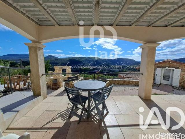 Villa 7 pièces 192 m²