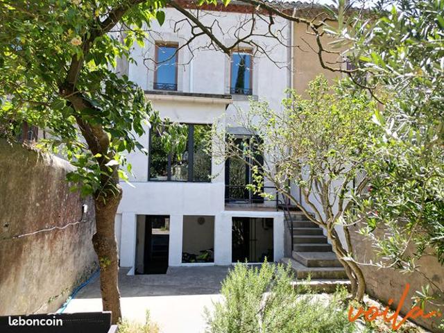 Propriété 7 pièces 193 m²
