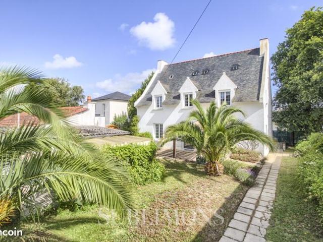 Propriété 7 pièces 193 m²