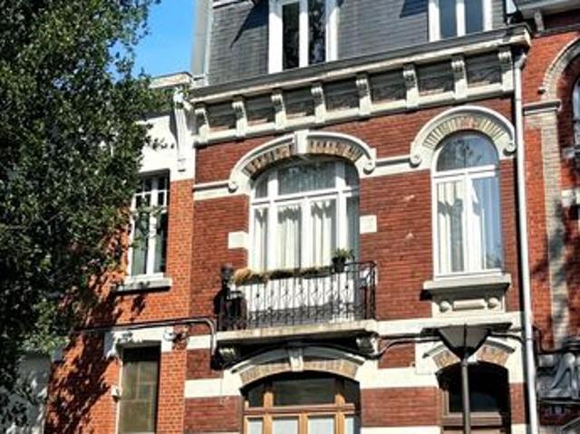 Propriété 7 pièces 193 m²