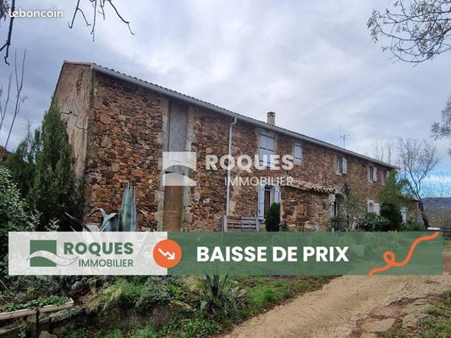 Propriété 7 pièces 193 m²