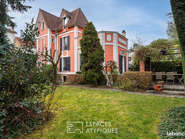 Propriété 7 pièces 204 m²