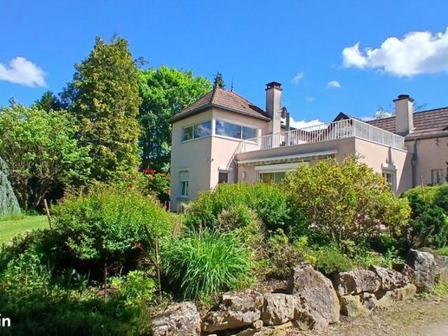 Propriété 7 pièces 206 m²