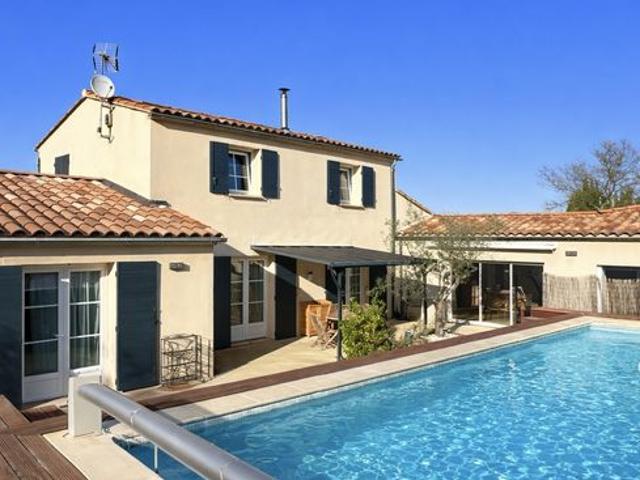 Propriété 7 pièces 209 m²