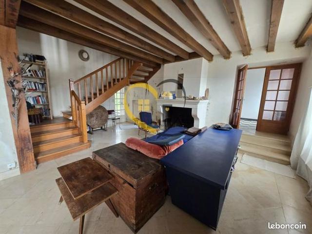 Propriété 7 pièces 209 m²