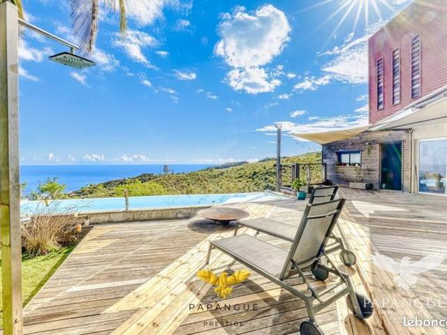 Propriété 7 pièces 209 m²
