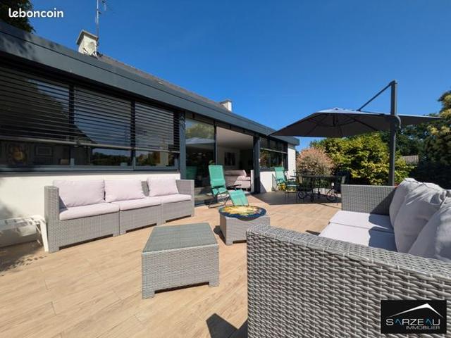 Propriété 7 pièces 200 m²