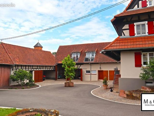 Propriété 7 pièces 200 m²