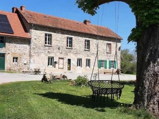 Propriété 7 pièces 200 m²