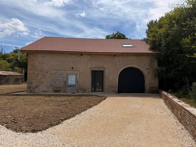 Propriété 7 pièces 200 m²