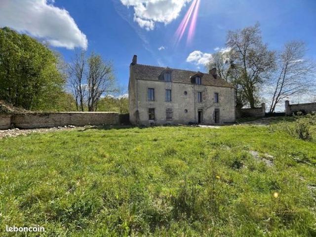 Propriété 7 pièces 200 m²
